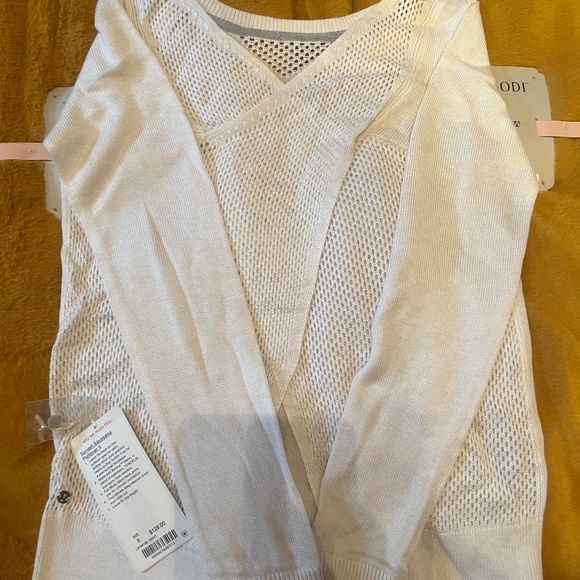 Lululemon Sunset Savasana Pullover II - Picture 1 of 3